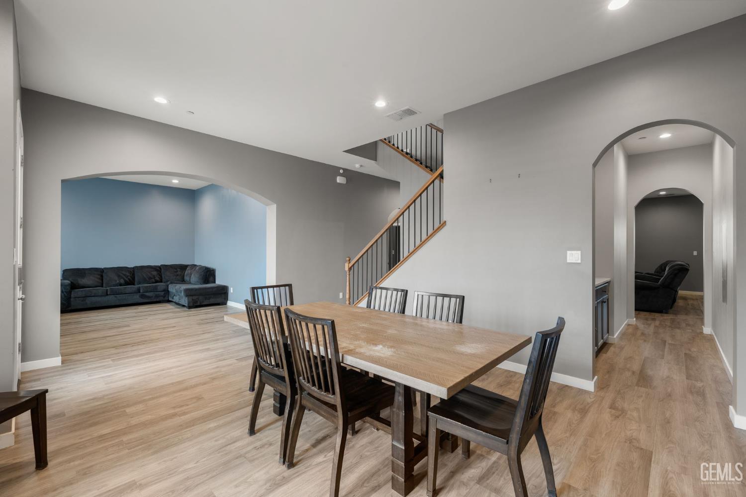 15811 Waterford Street — photo 10