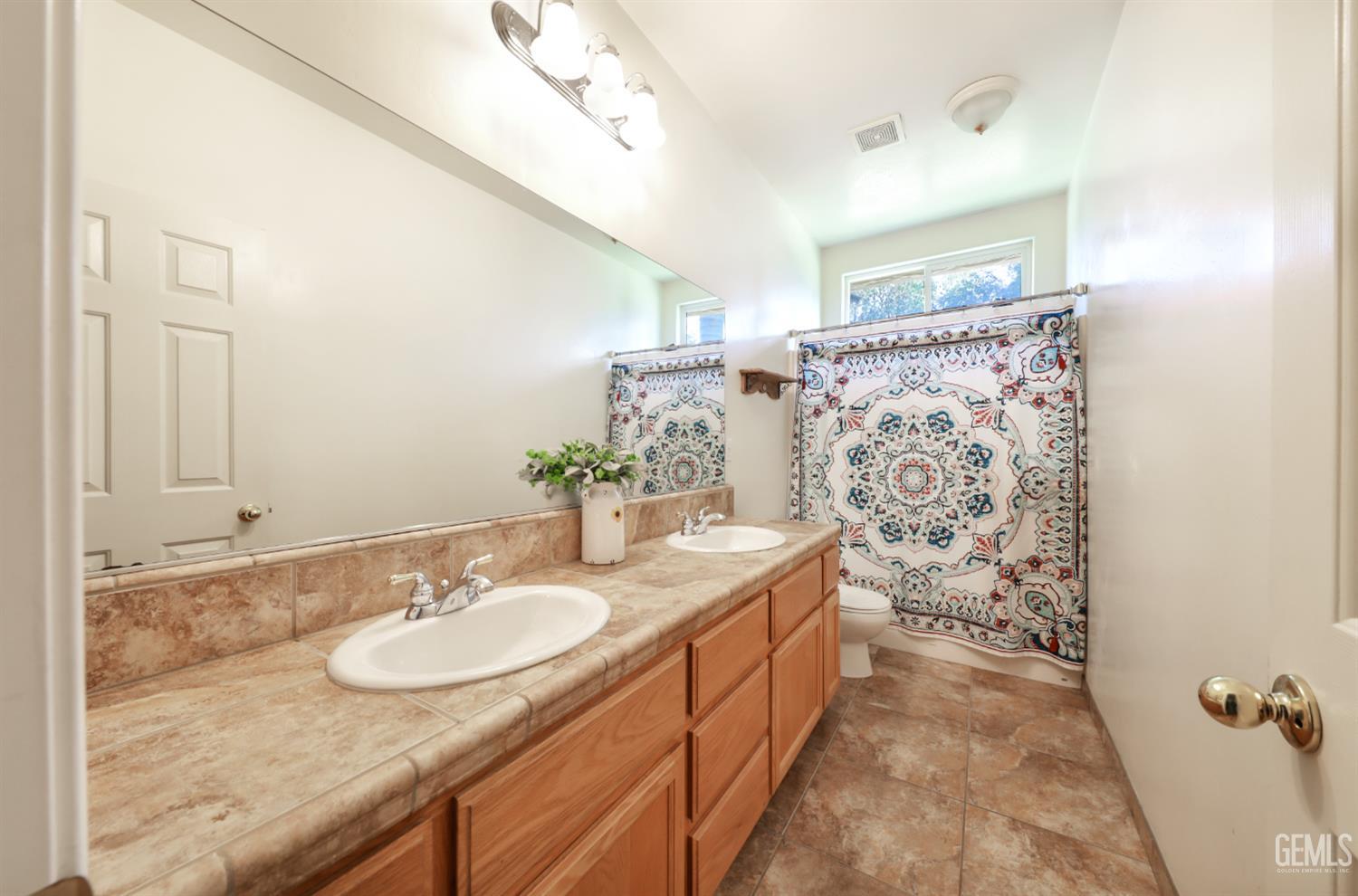 5351 Gatson Street — photo 15