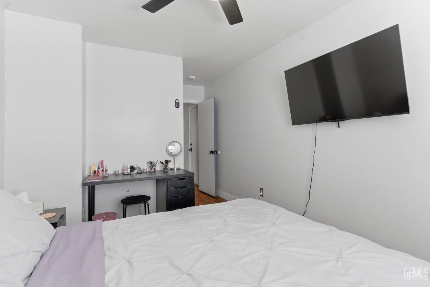 10420 W Victoria Falls Avenue — photo 12