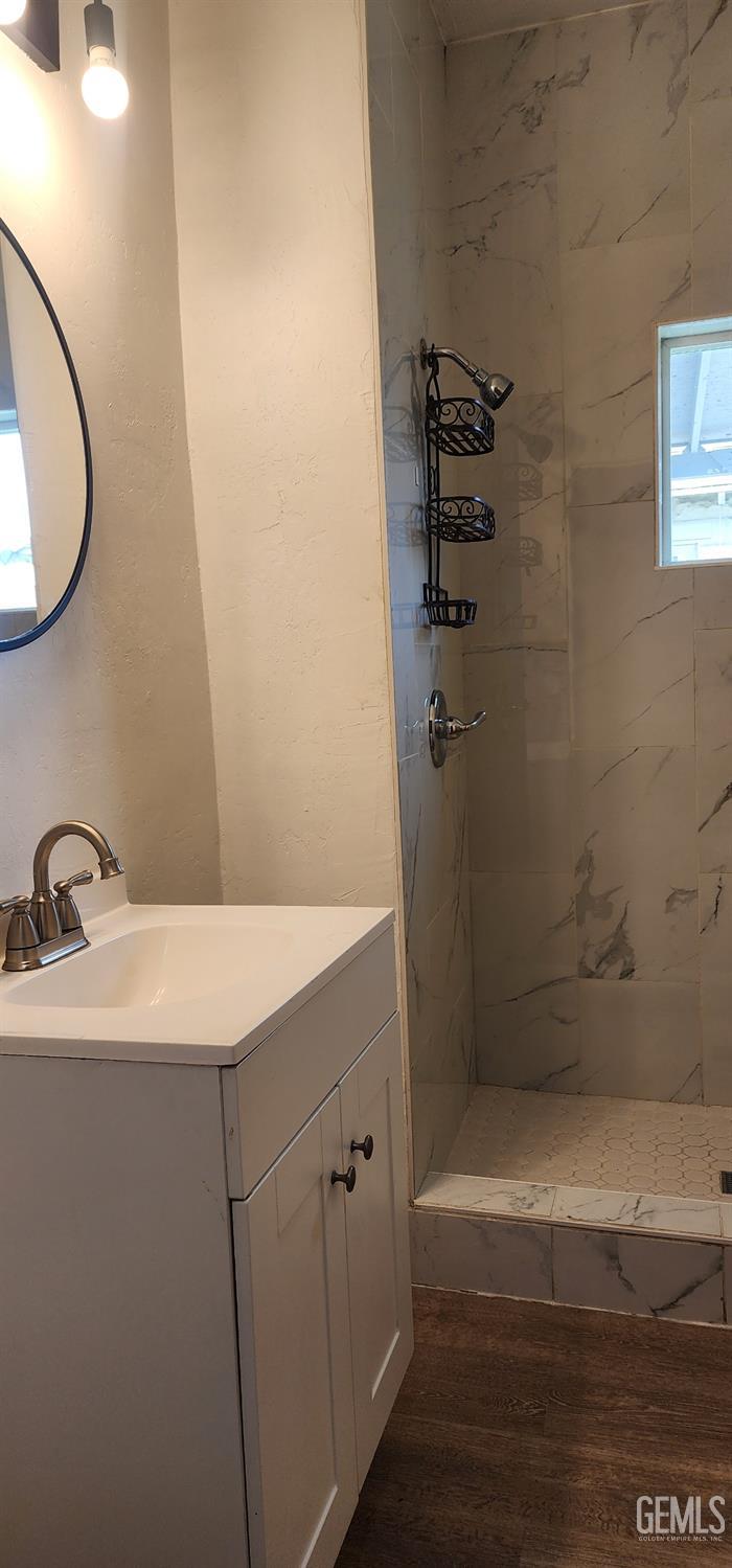 429 Niles Street — photo 13