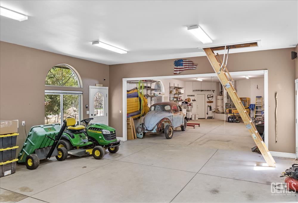26050 Cumberland Road — photo 49