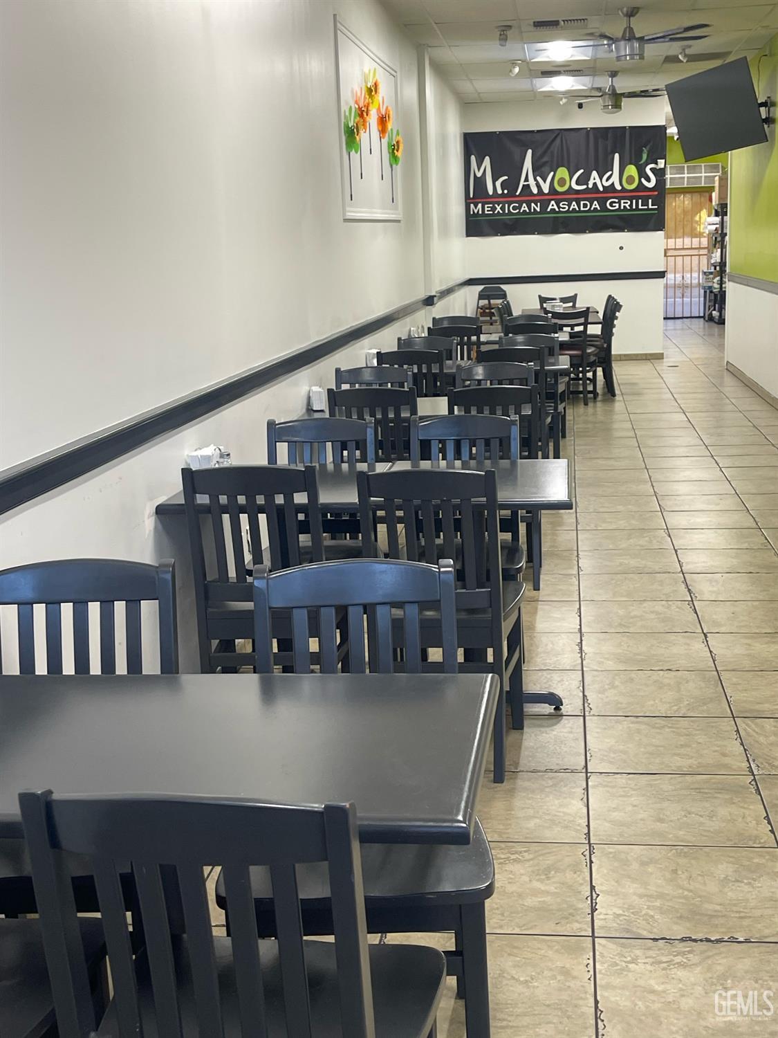 6300 White Lane — photo 5