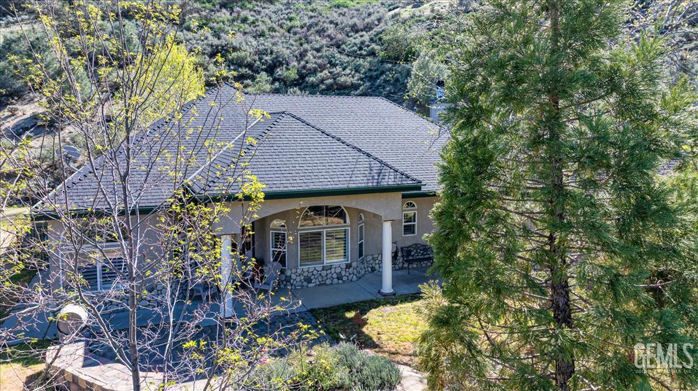 26050 Cumberland Road — photo 3