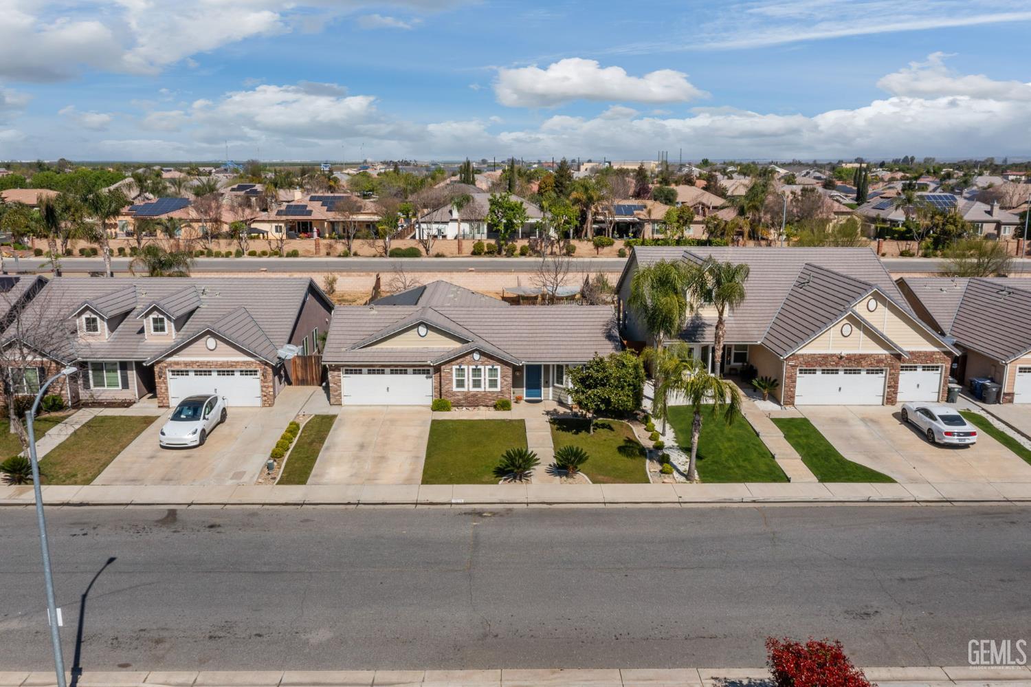 13210 Sunlight Star Street — photo 50
