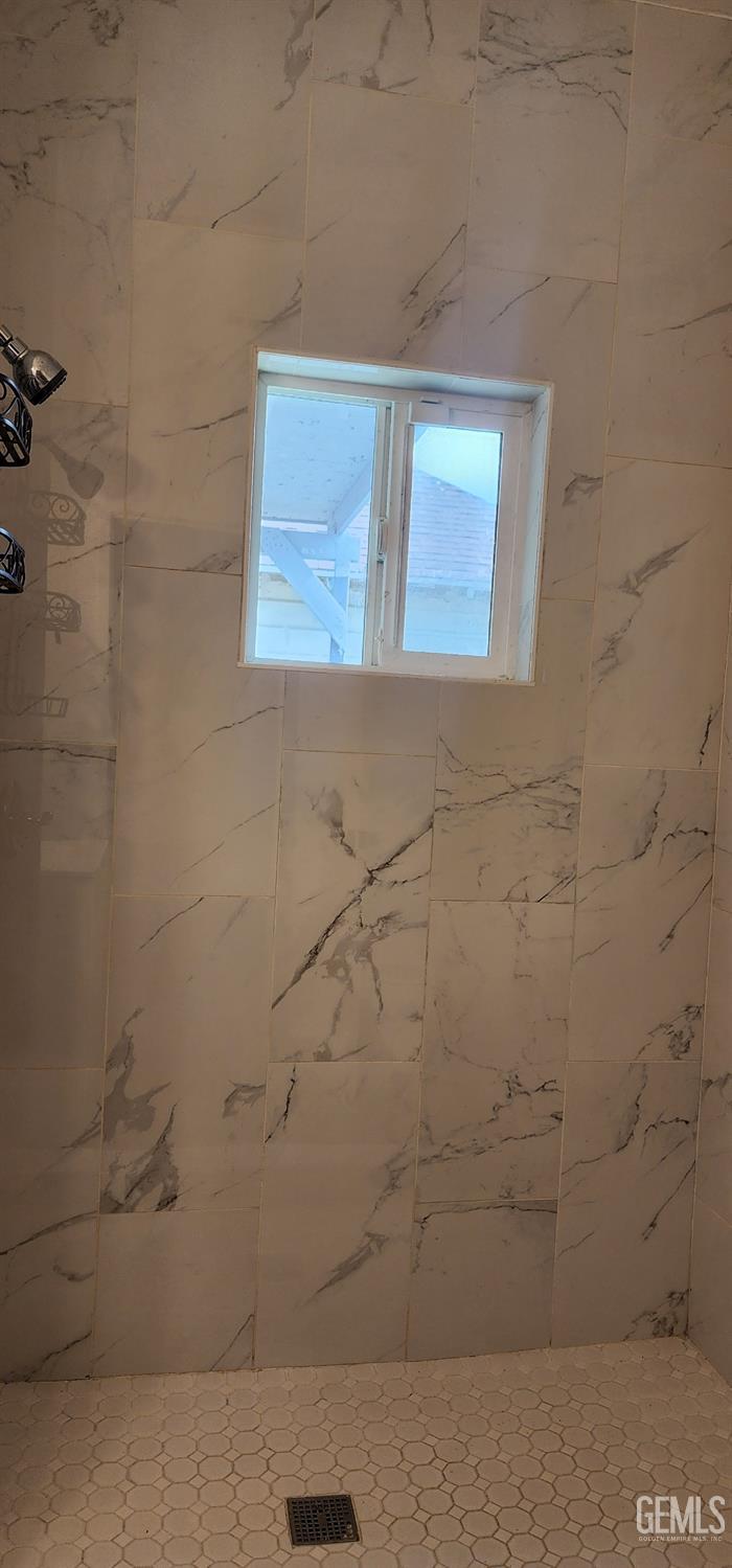 429 Niles Street — photo 14