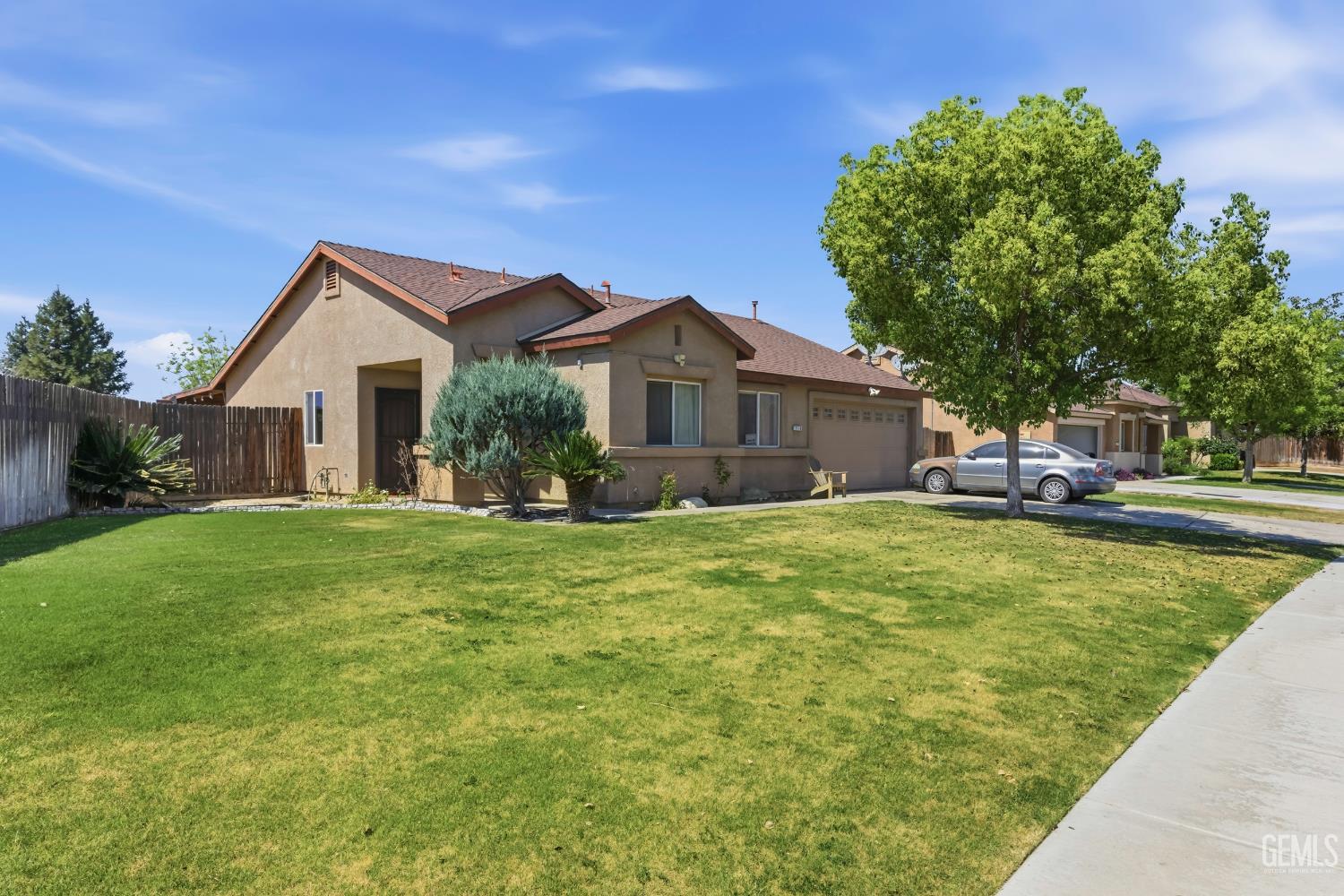 7115 Santana Sun Drive — photo 2