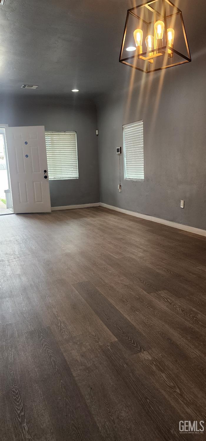 429 Niles Street — photo 10