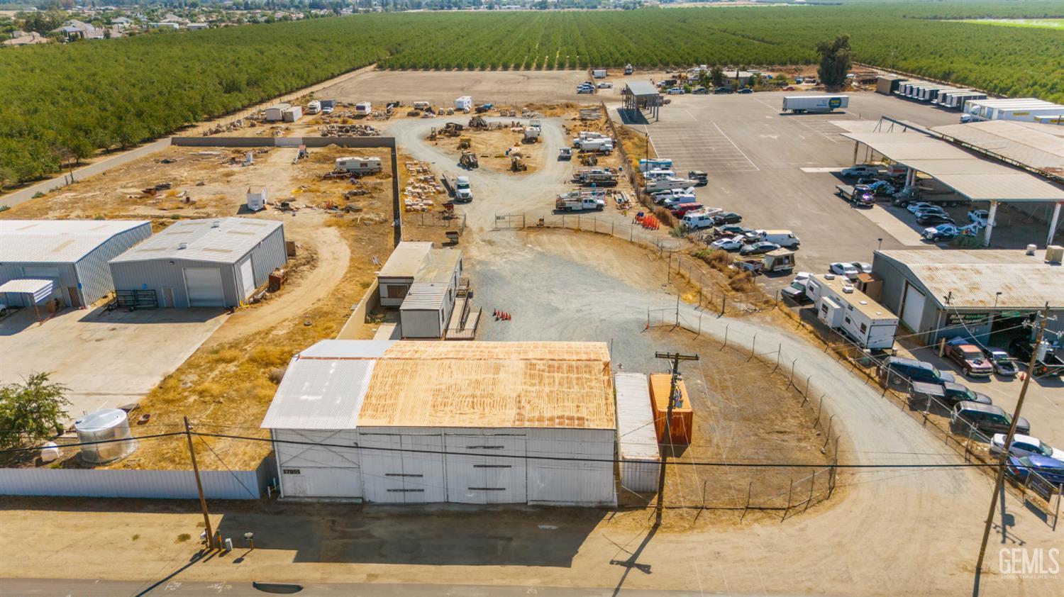 17955 Rosedale Highway