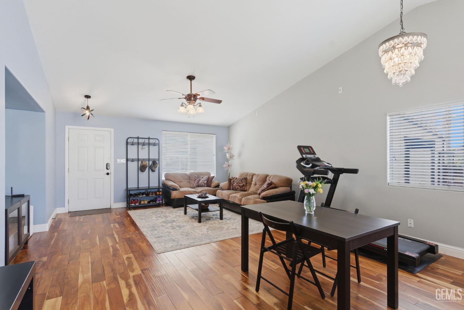 10420 W Victoria Falls Avenue — photo 6