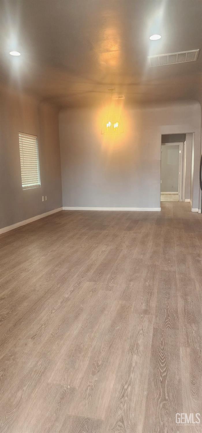 429 Niles Street — photo 6