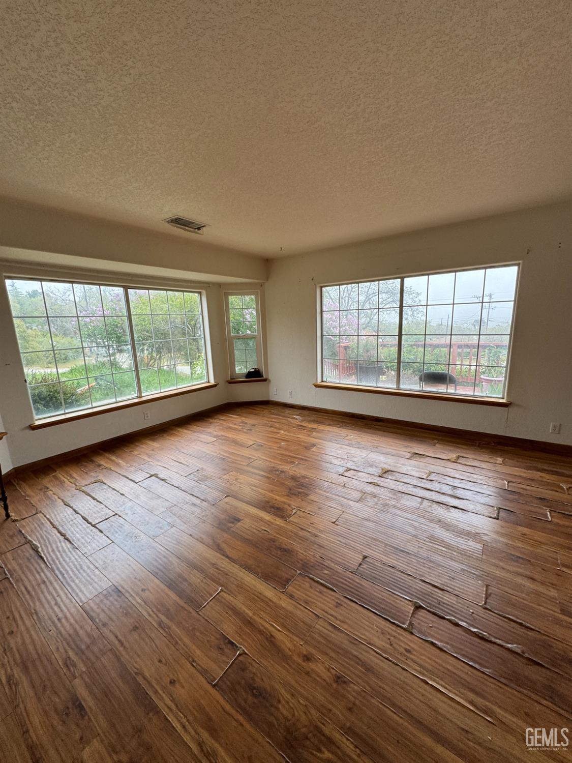 21604 Diane Court — photo 5