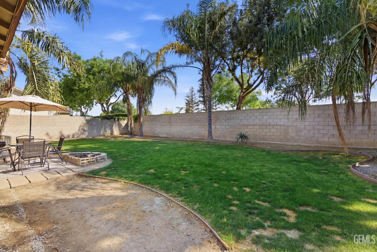 10909 Lewelling Street — photo 28