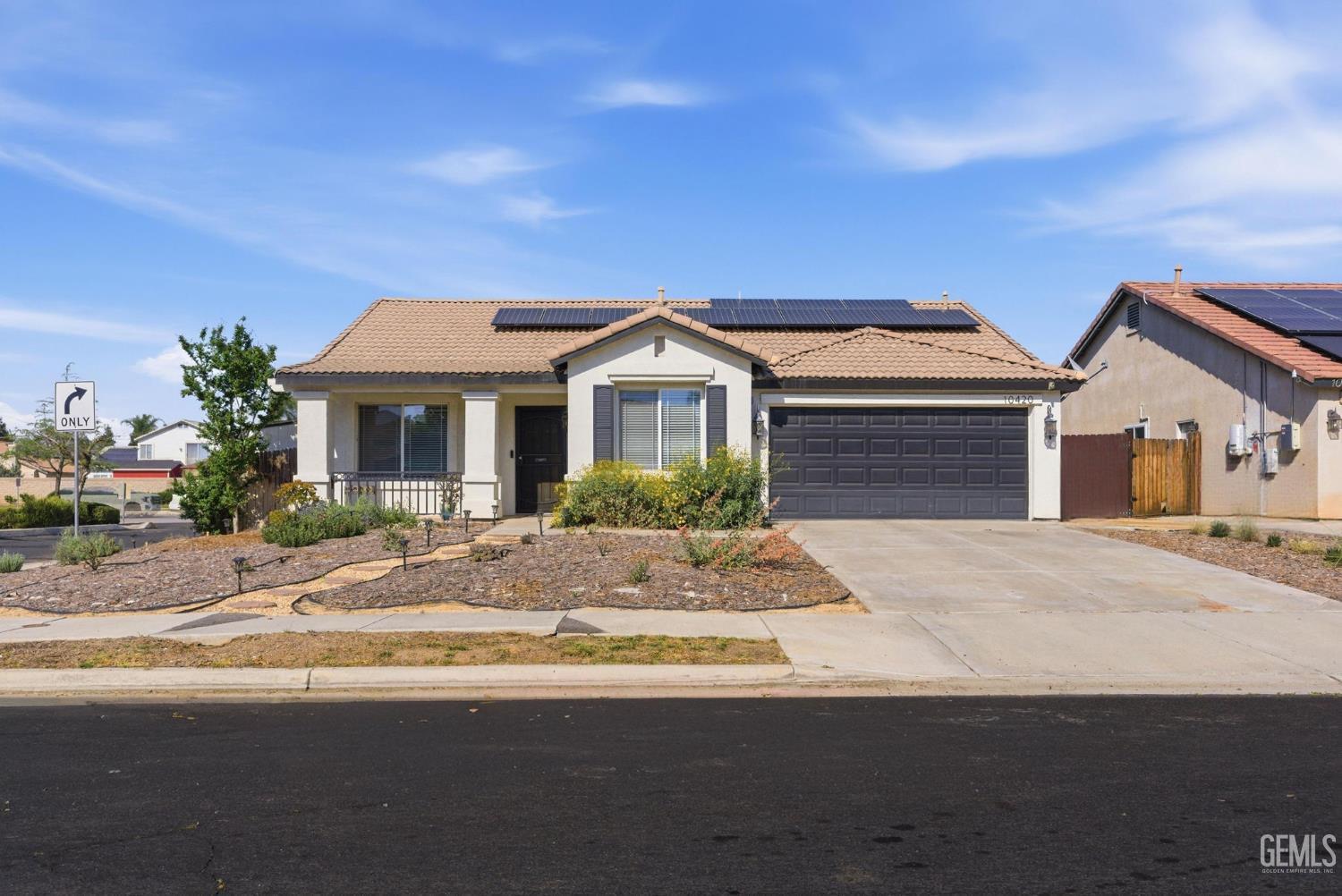 10420 W Victoria Falls Avenue — photo 29