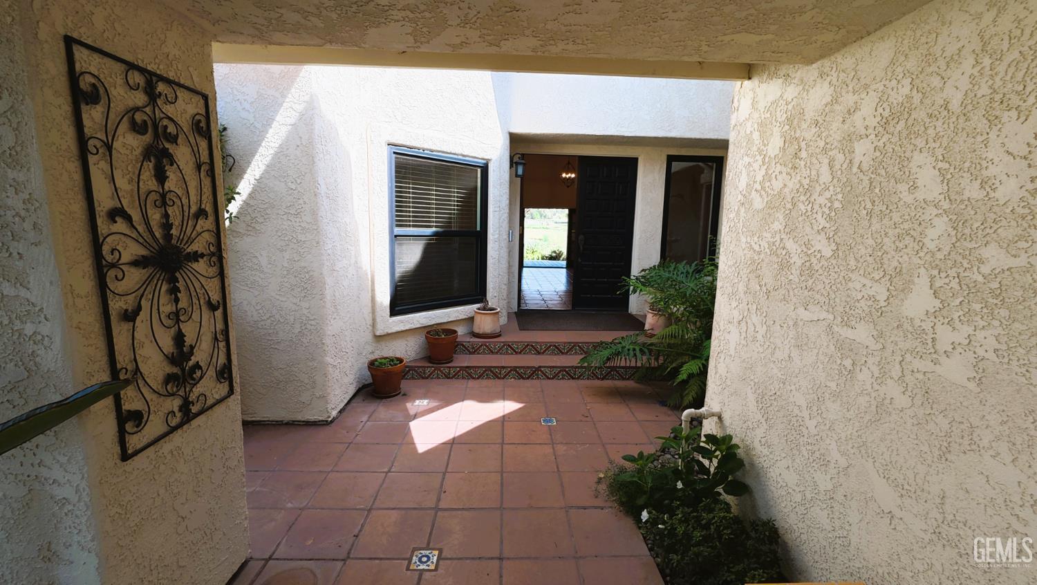 5513 Muirfield Drive — photo 4