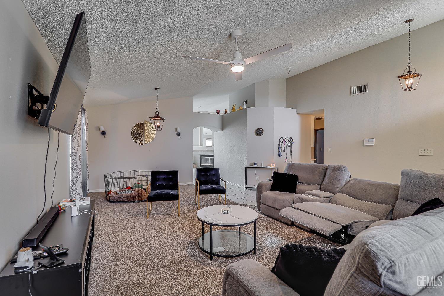 6208 Quaking Aspen Street — photo 8
