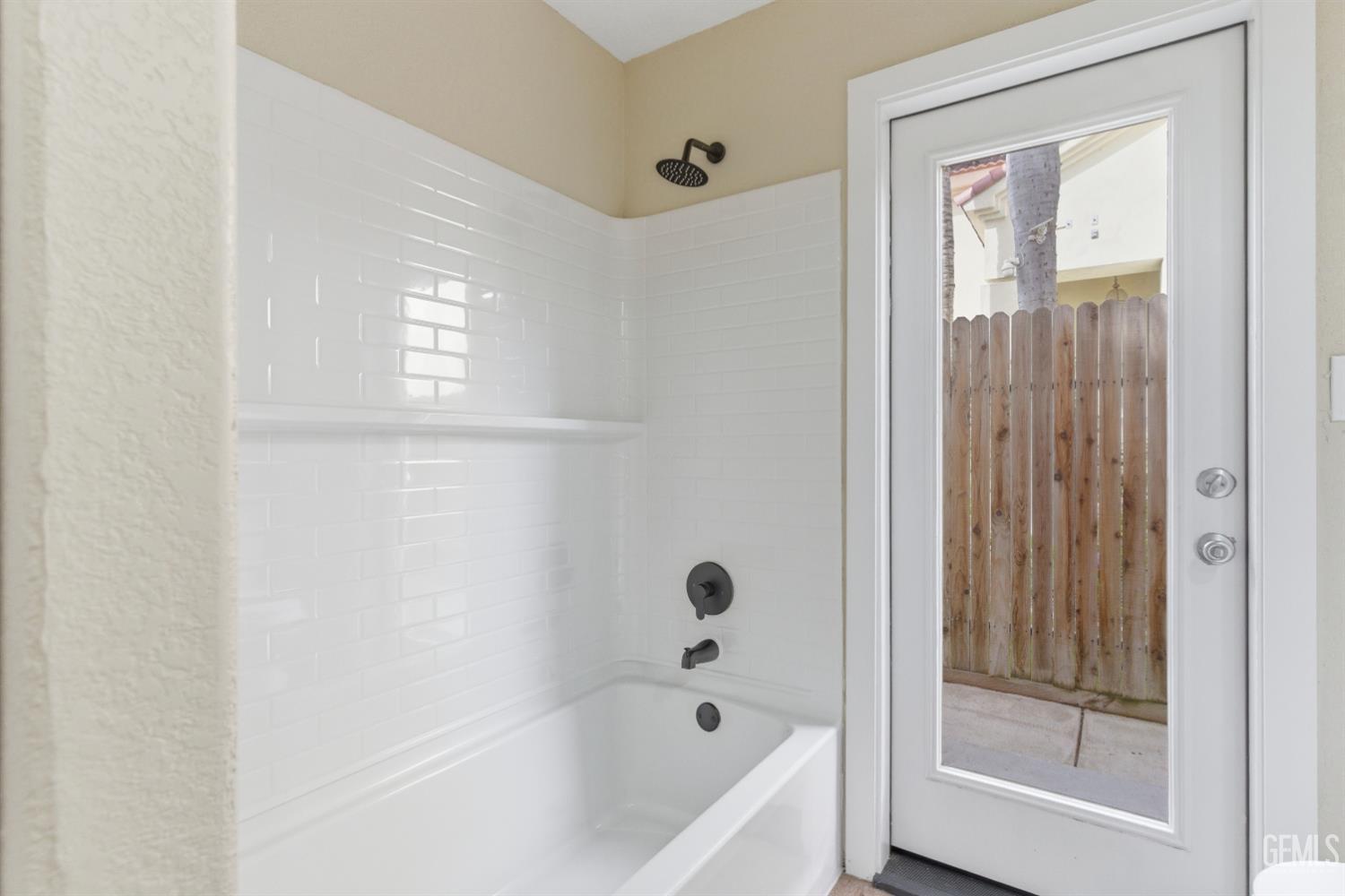 1512 Wedgewood Drive — photo 39