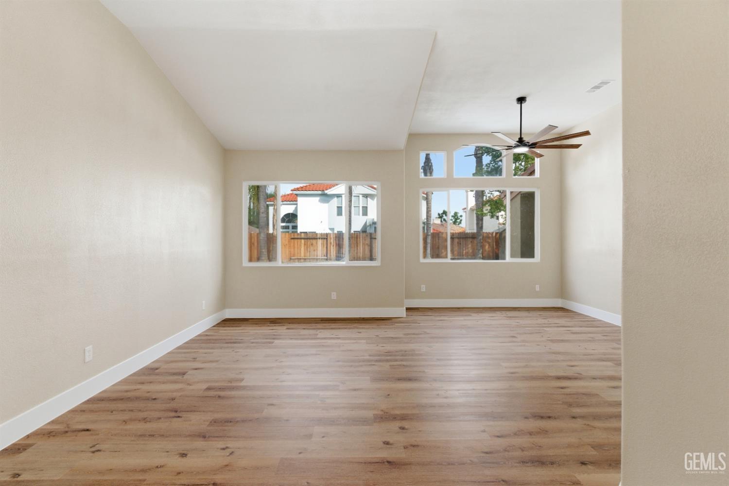 1512 Wedgewood Drive — photo 9
