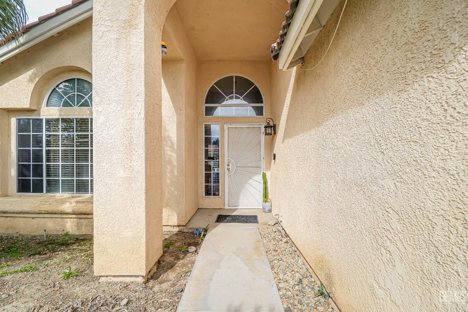 6208 Quaking Aspen Street — photo 4