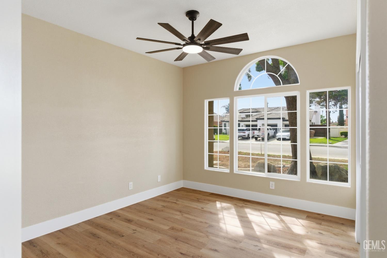 1512 Wedgewood Drive — photo 32