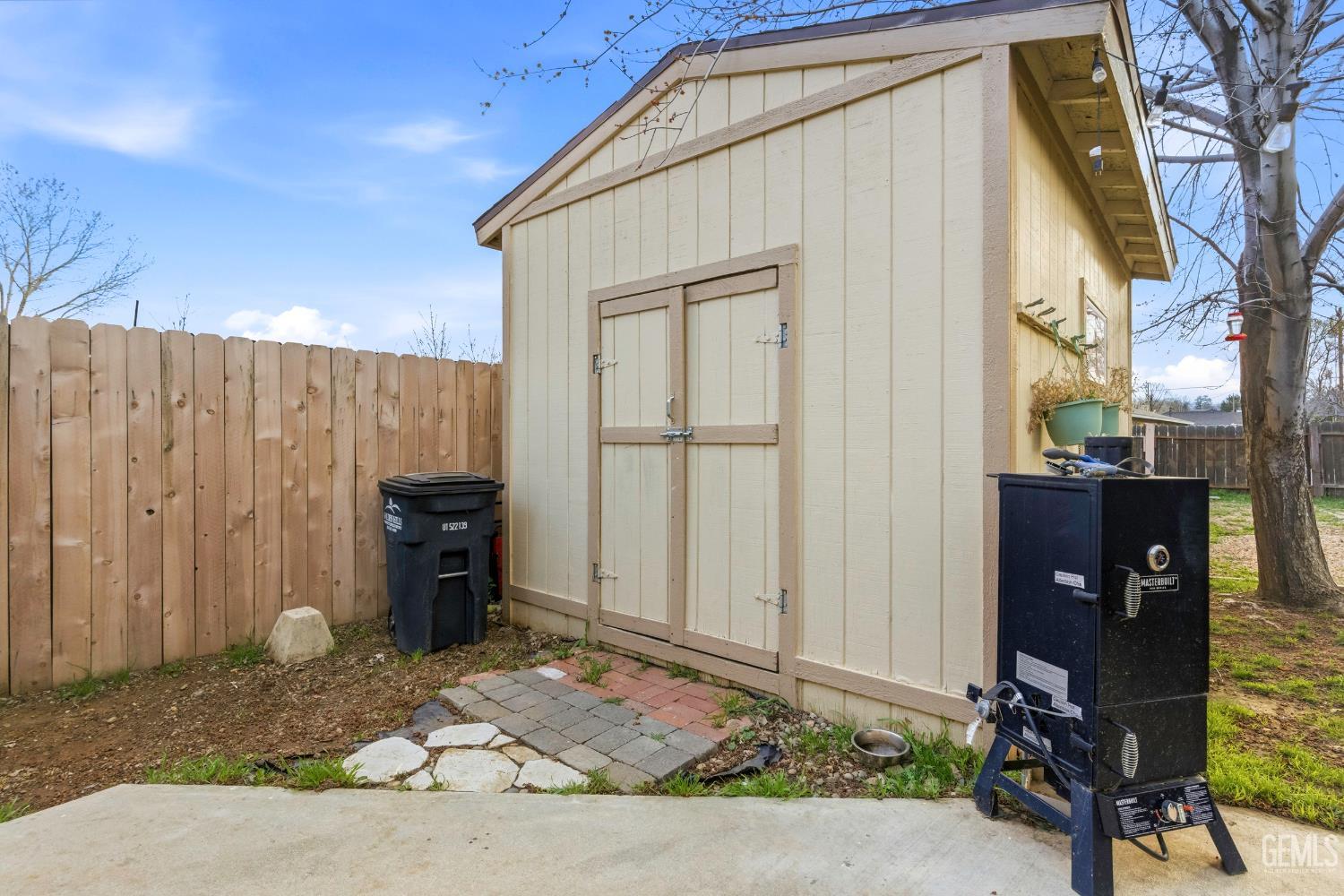 21461 Silver Drive — photo 40