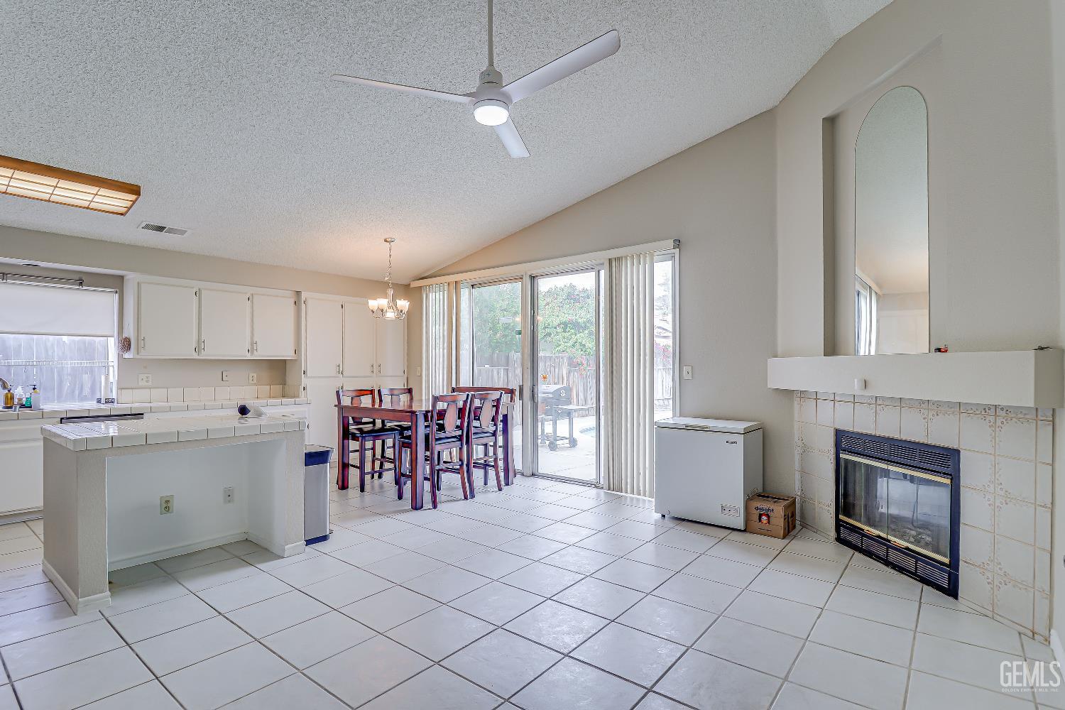 6208 Quaking Aspen Street — photo 17