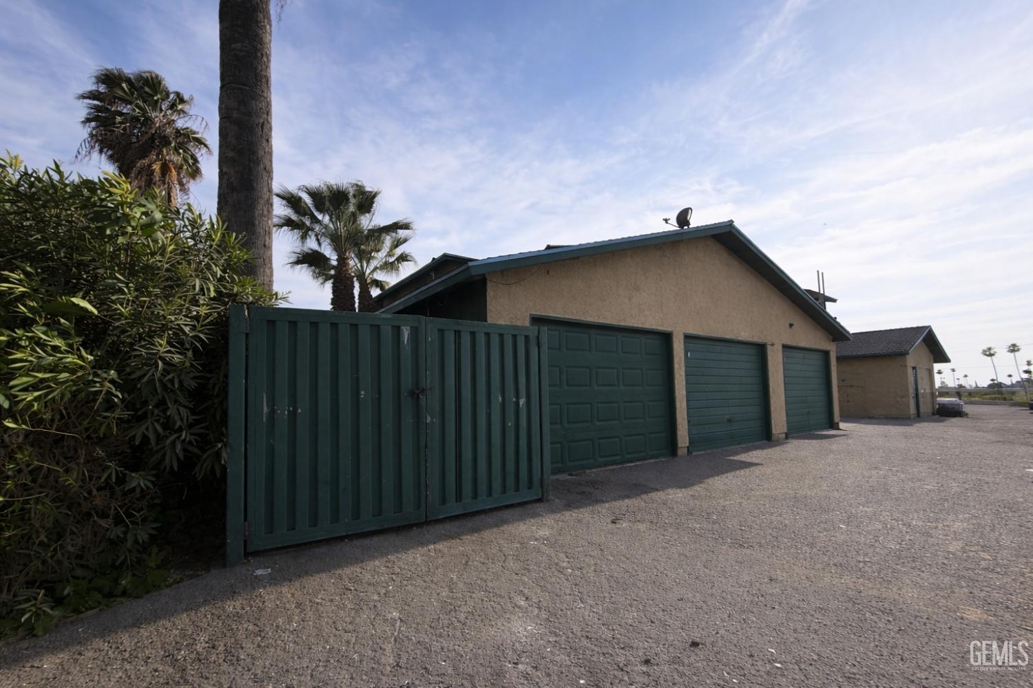 4317 Isla Verde Street — photo 10