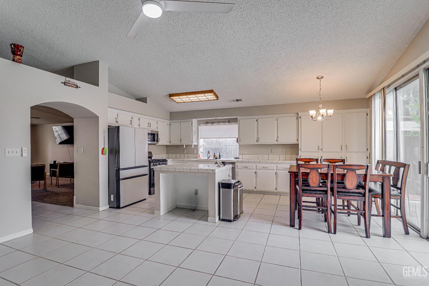 6208 Quaking Aspen Street — photo 16