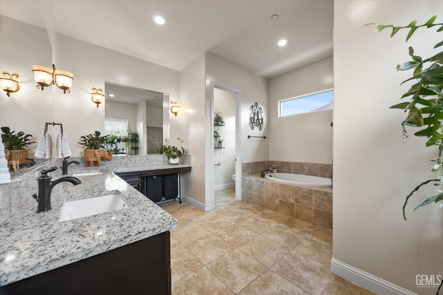 9321 Riviera Del Sol Drive — photo 24