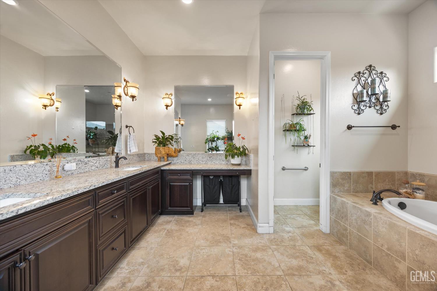 9321 Riviera Del Sol Drive — photo 25
