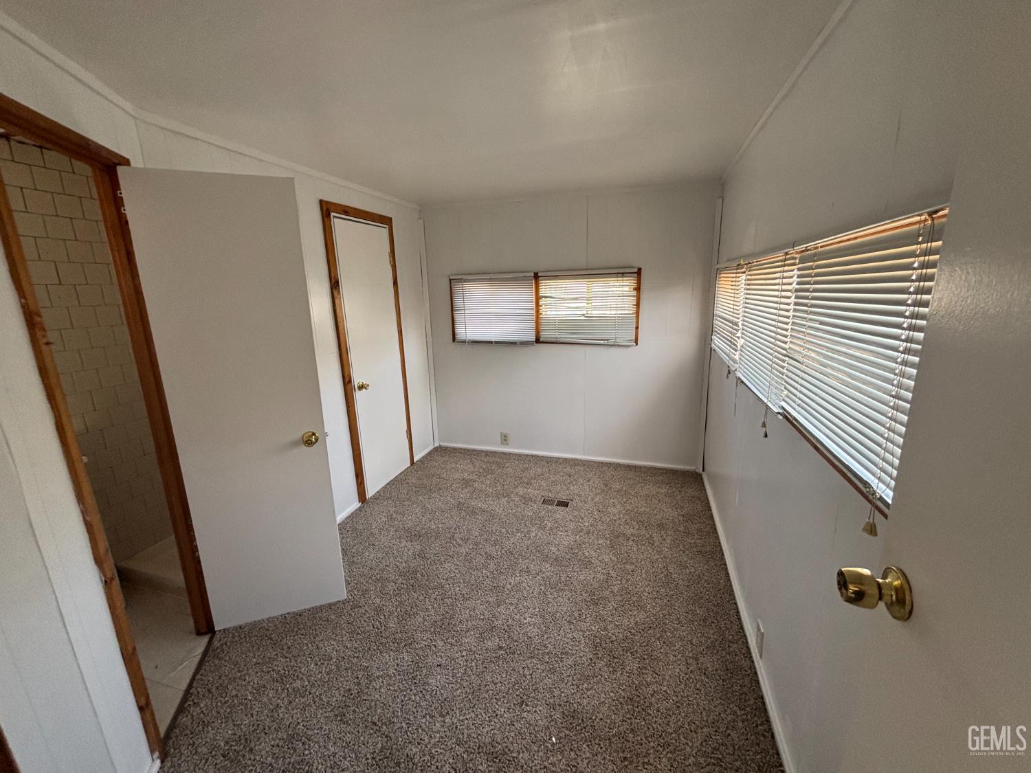 405 McCord Avenue — photo 8