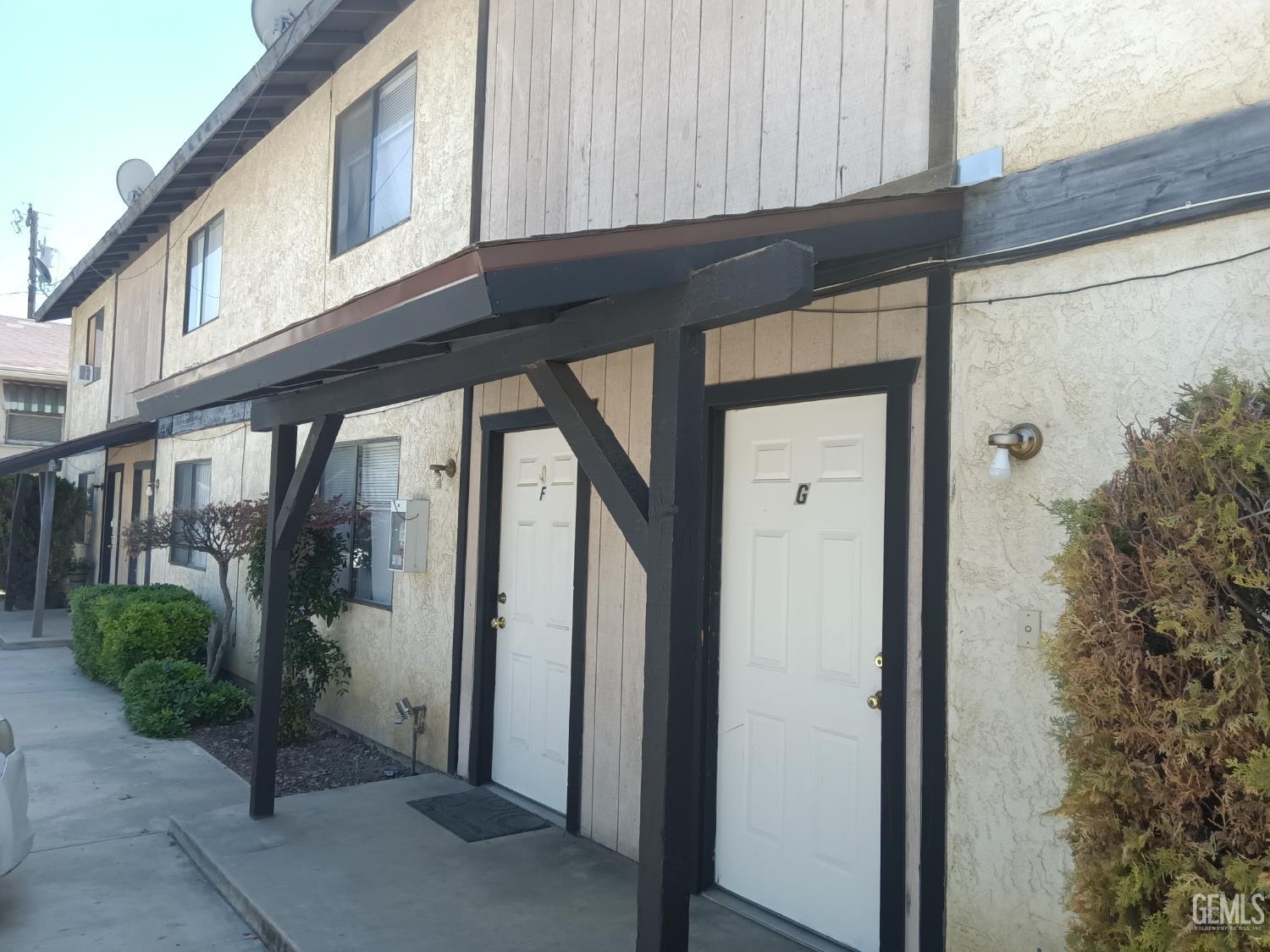 2124 O Street — photo 11