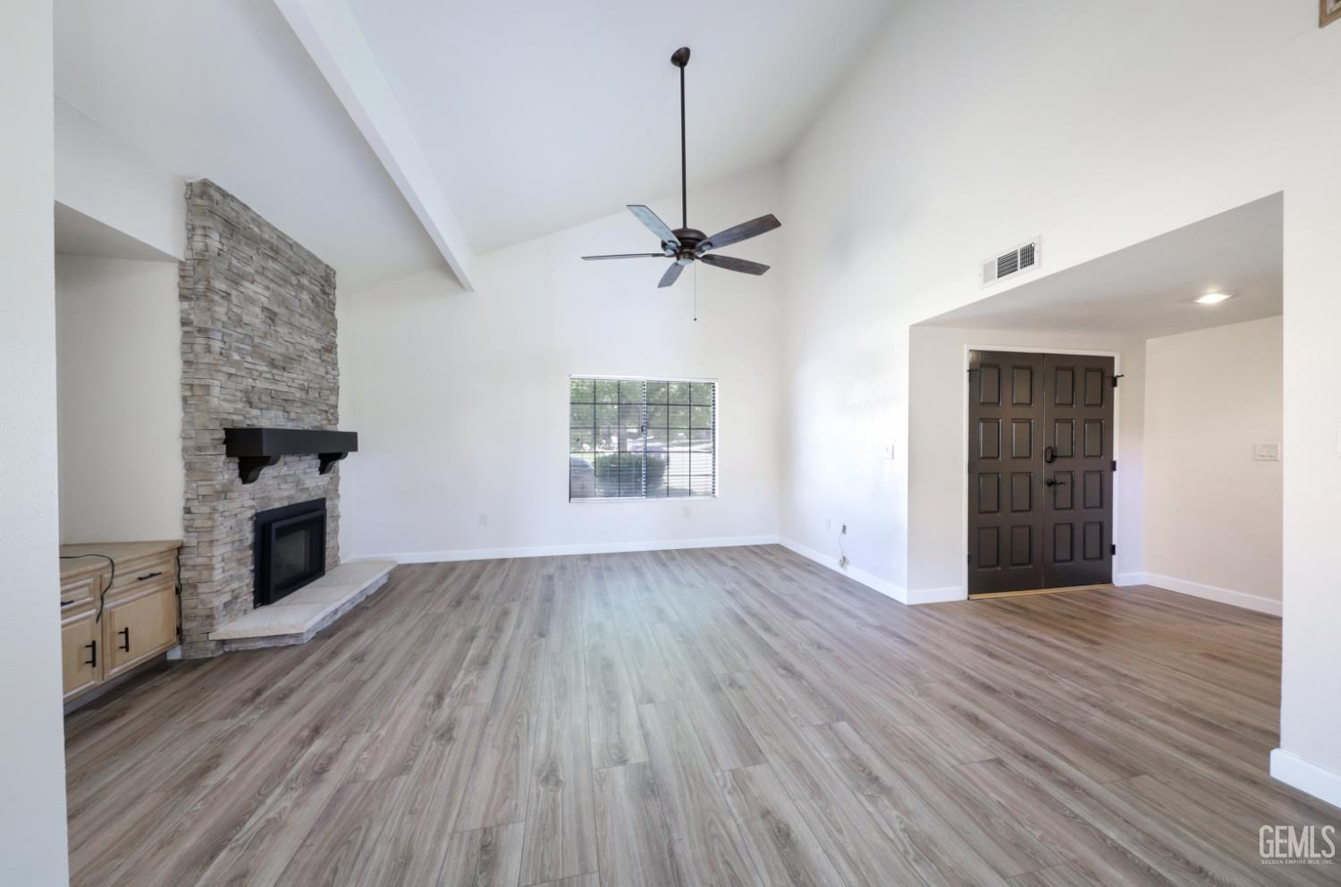 3800 Northgate Drive — photo 5