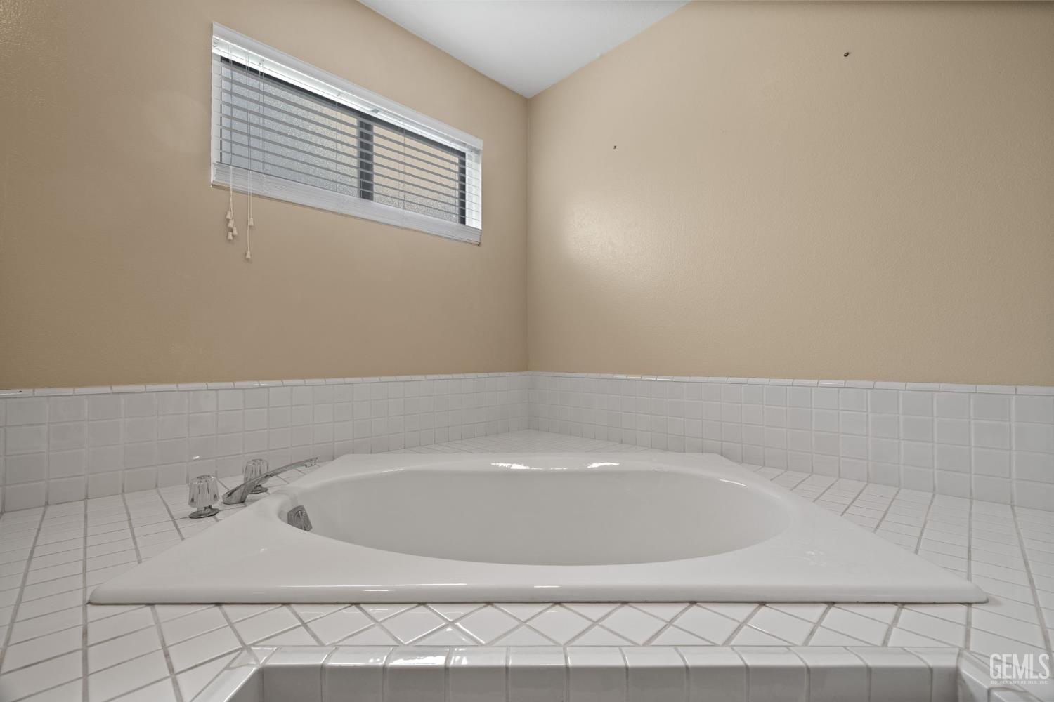 14500 Las Palmas Drive — photo 41