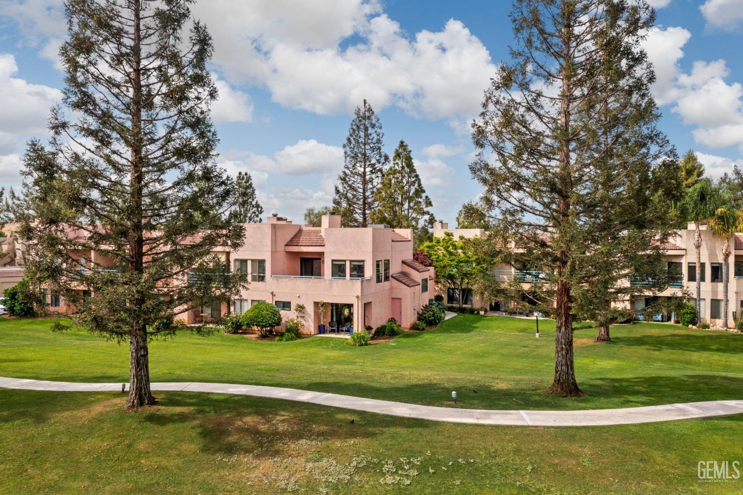 14500 Las Palmas Drive — photo 5