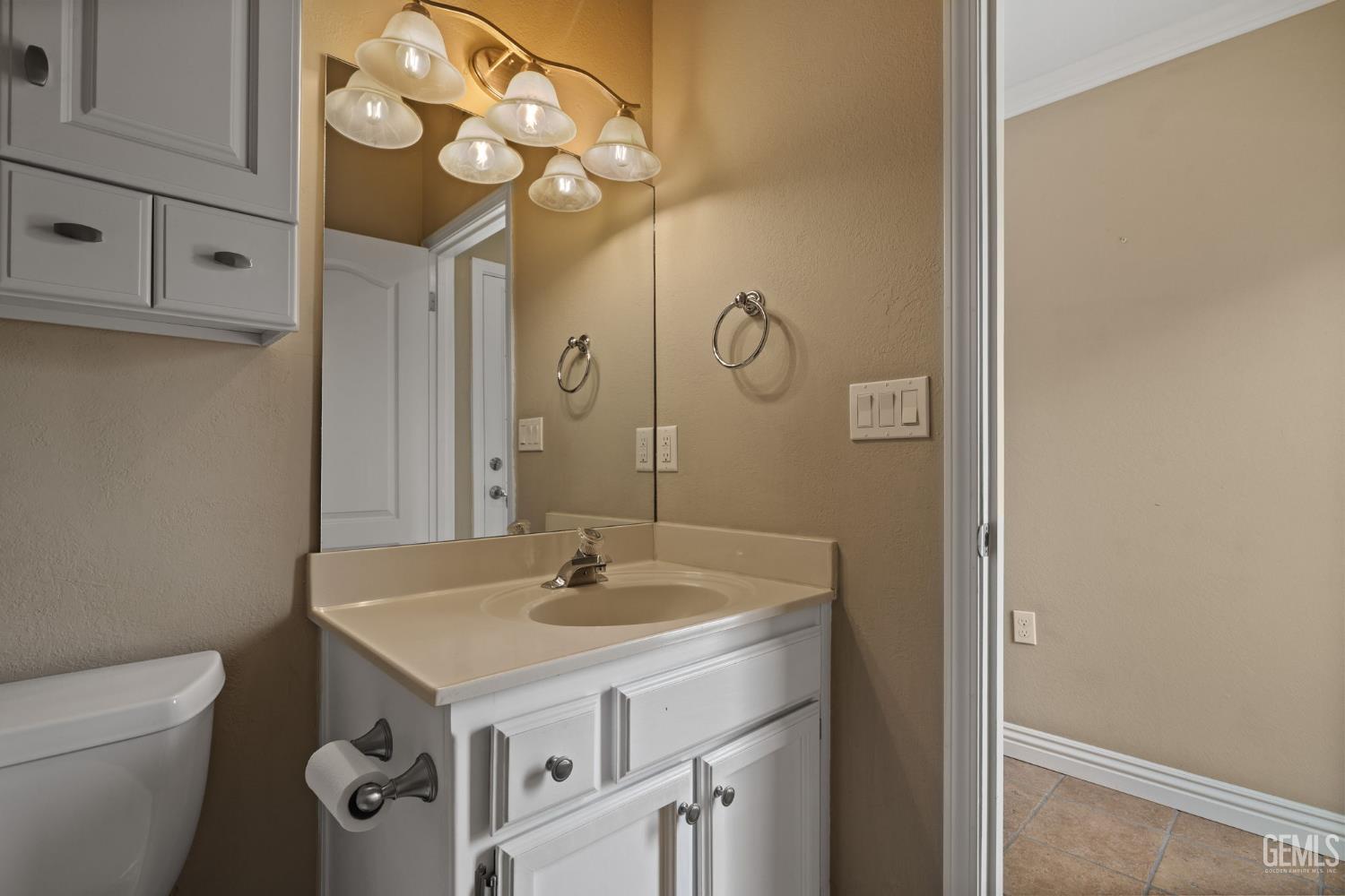 14500 Las Palmas Drive — photo 25