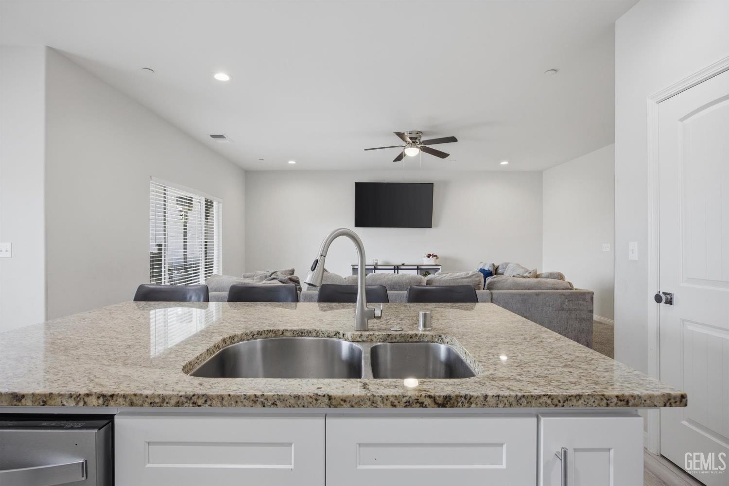 9908 Old Wood Drive — photo 15