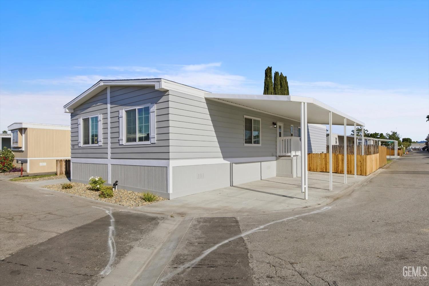 92 Cinnamon Lane — photo 5