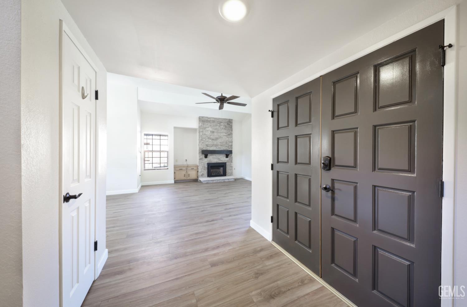 3800 Northgate Drive — photo 3