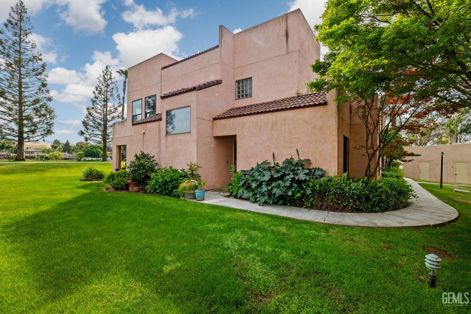 14500 Las Palmas Drive — photo 5