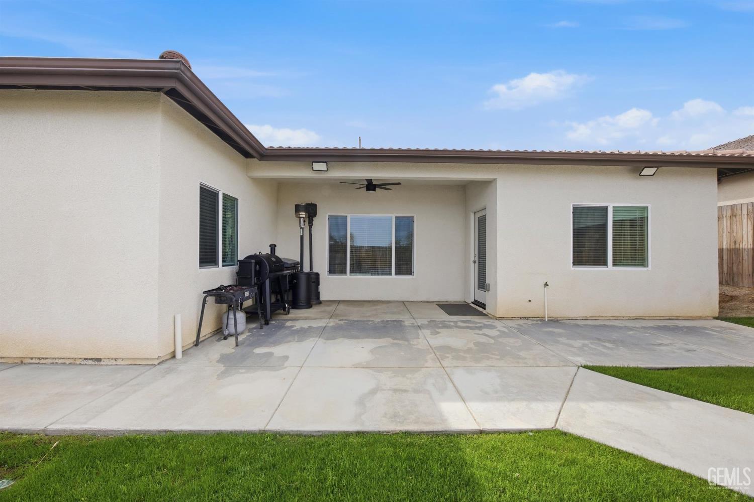 9908 Old Wood Drive — photo 32
