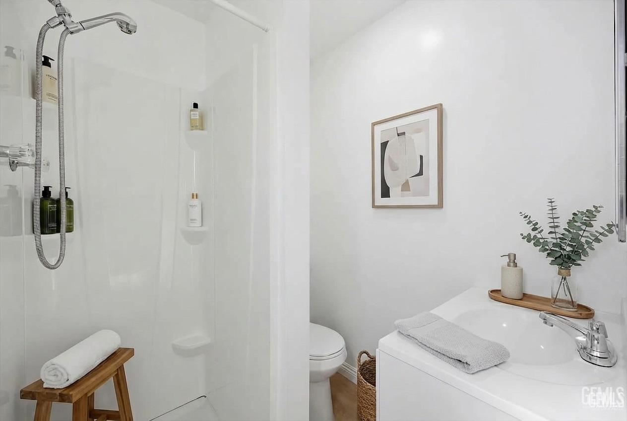 1615 Owens Street — photo 24