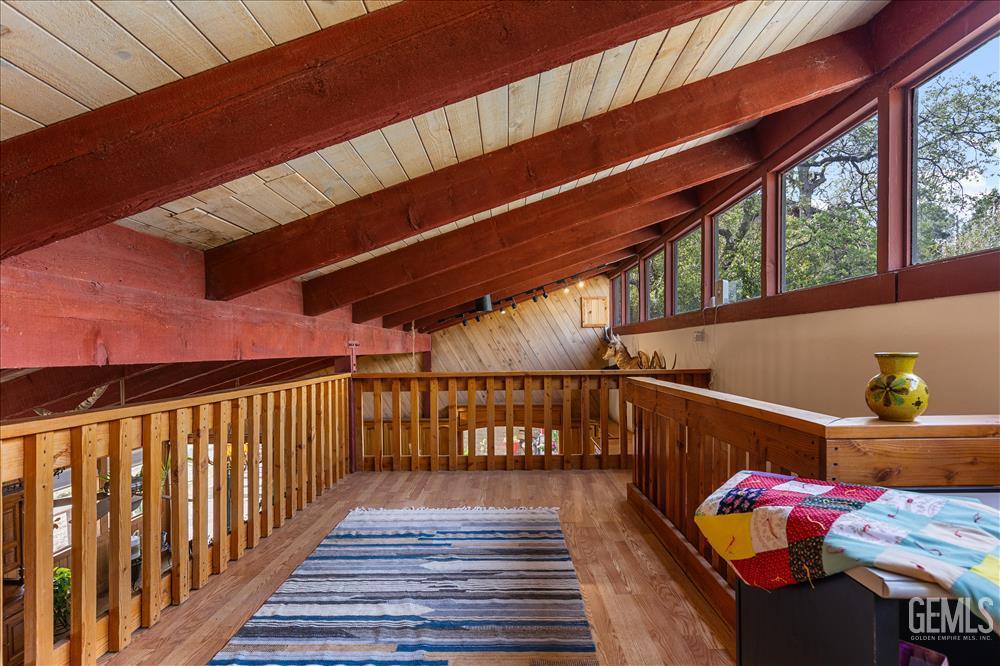 25900 Columbia Way — photo 44