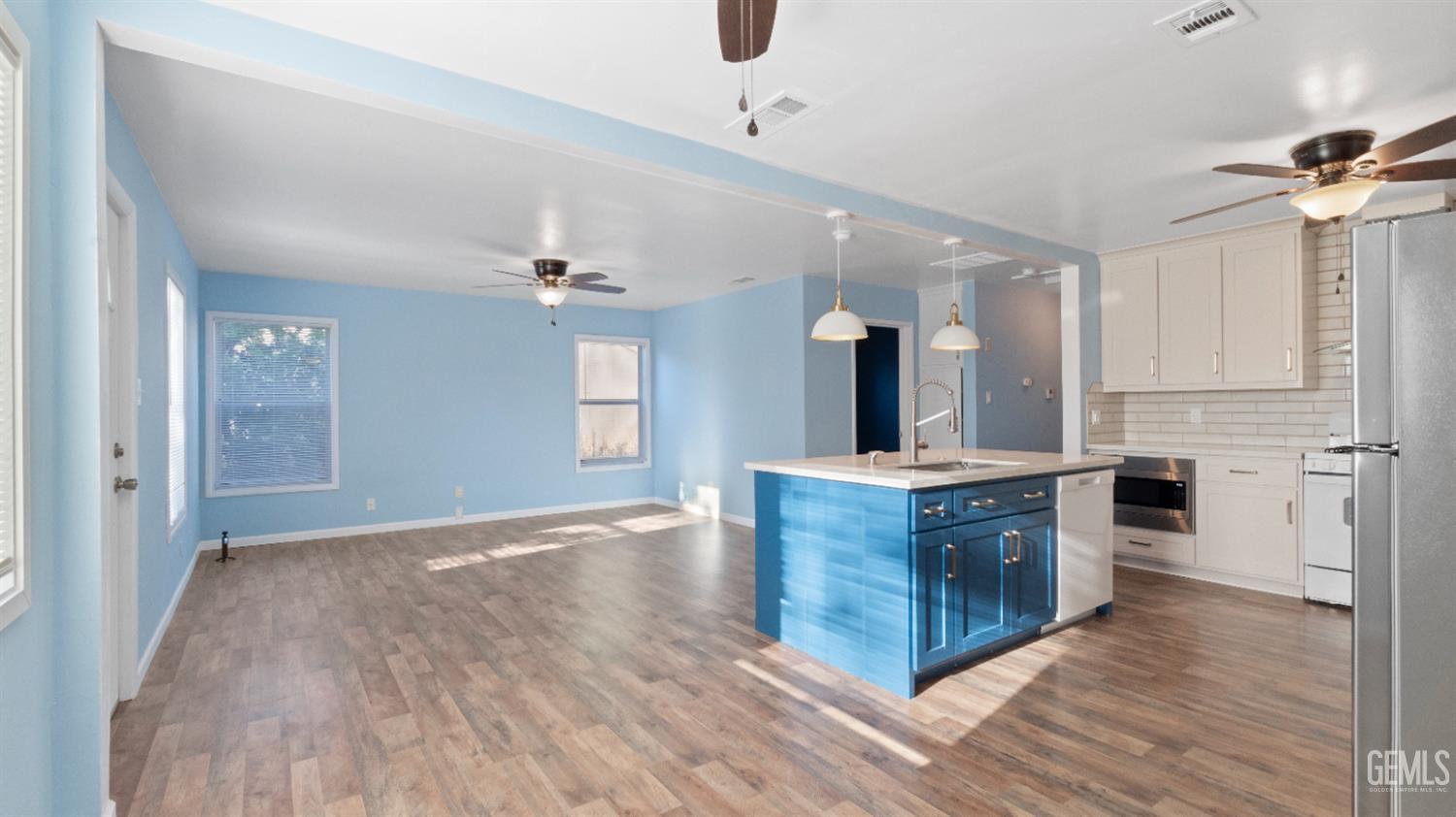 1700 Esther Drive — photo 4