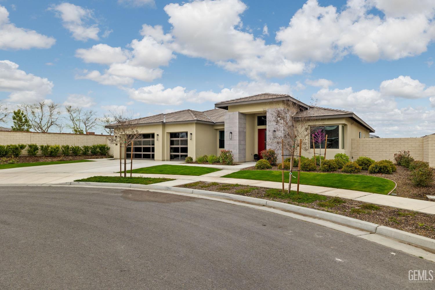 3300 Jardineire — photo 3