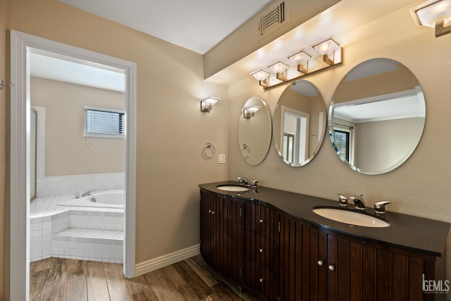 14500 Las Palmas Drive — photo 40