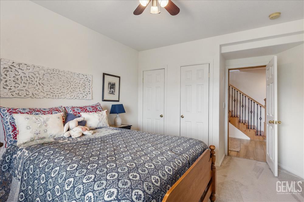 25900 Columbia Way — photo 32