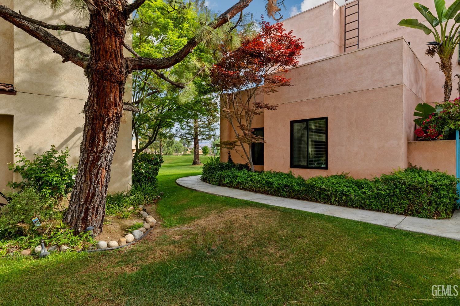 14500 Las Palmas Drive — photo 4