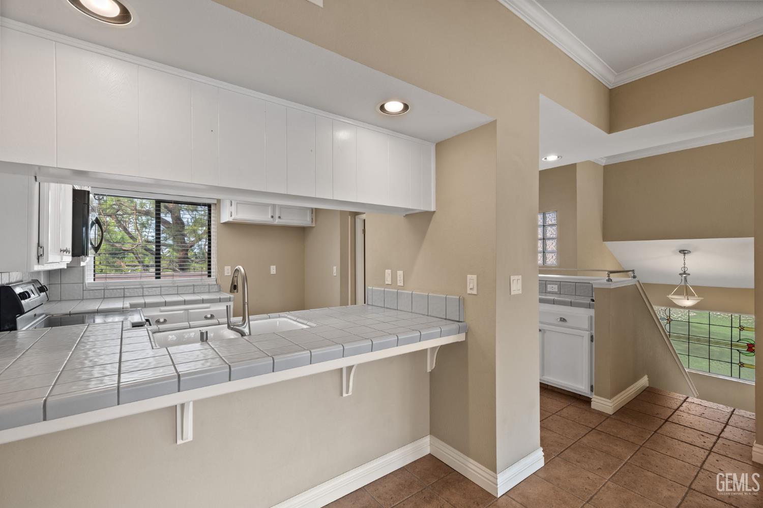 14500 Las Palmas Drive — photo 17