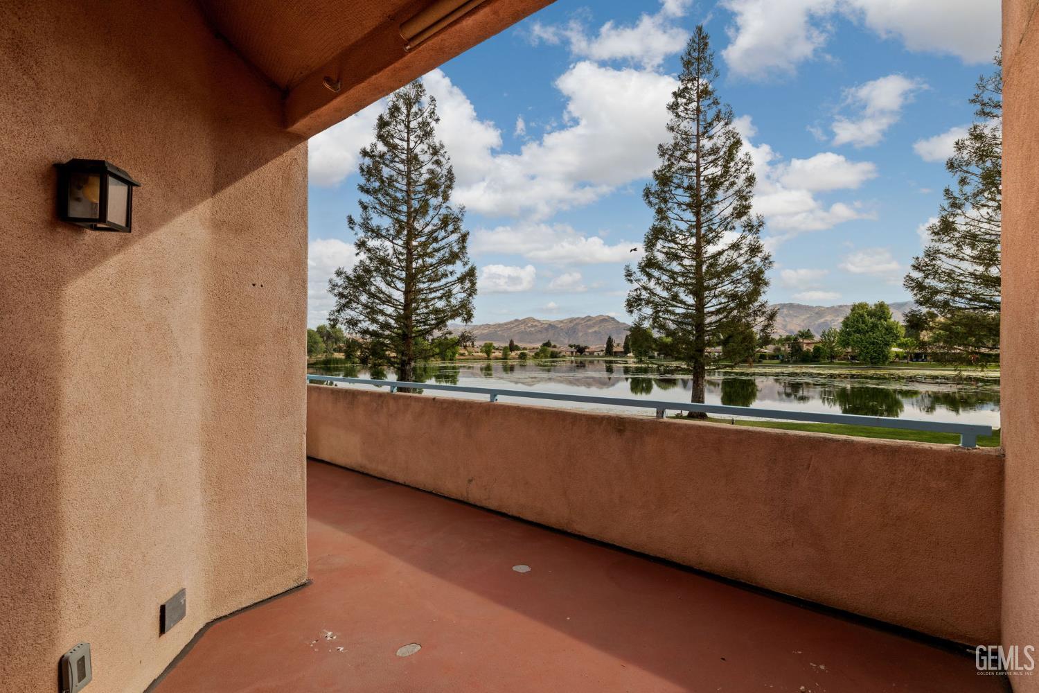 14500 Las Palmas Drive — photo 26