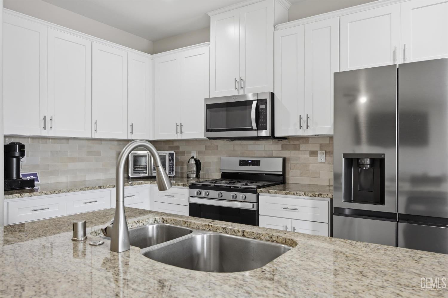 9908 Old Wood Drive — photo 13